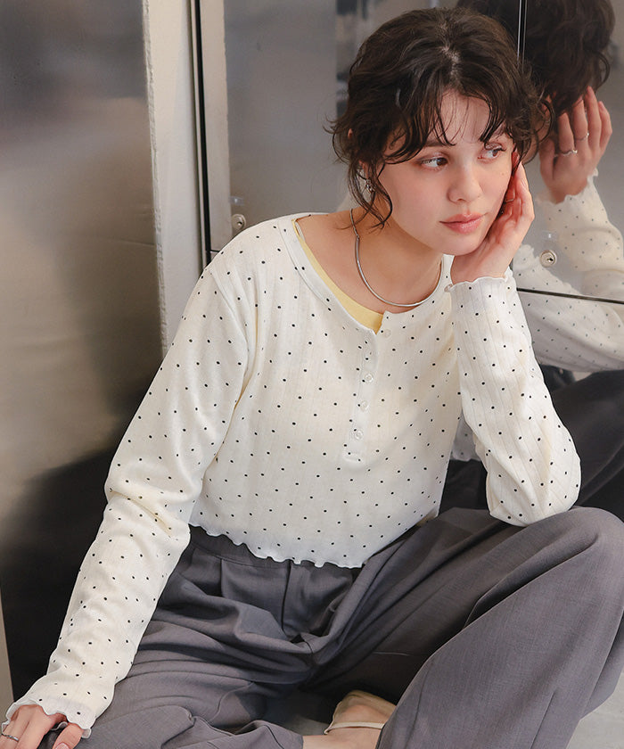 ティティベイト titivate コンパクトヘンリーネックロングスリーブトップス （アイボリー） アイボリー